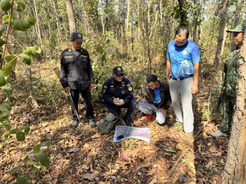 สำรวจป่าไม้ในเขตพื้นที่ป่าตำบลหัวถนน