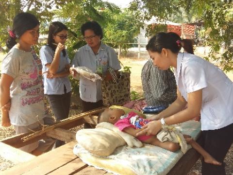 กิจกรรมออกตรวจเยี่ยมผู้สูงอายุ คนพิการในเขตพื้นที่ ร่วมกับโรงพยา